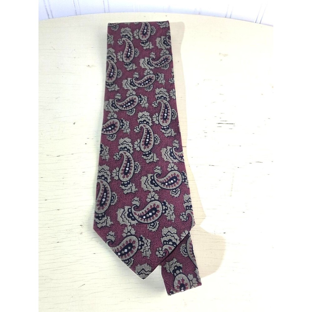 Giorgio Armani Cravatte Tie 100% Silk Red Paisley Made In Italy Mens Designer - Picture 2 of 11